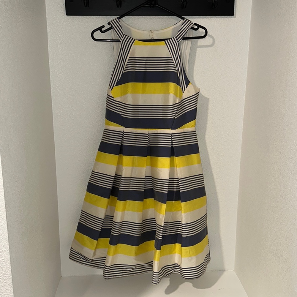 Eva Franco dress with pockets,  size 8, great condition